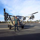 Imagen para el artículo titulado Este camión militar todoterreno vuela como un dron gigante